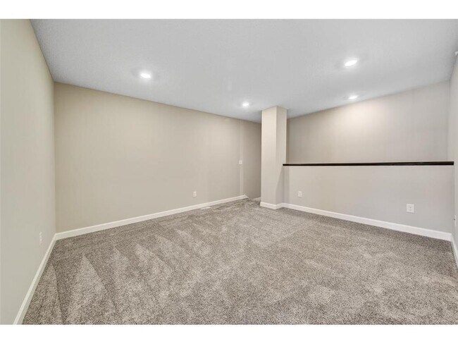Building Photo - 10518 Weston Wy N