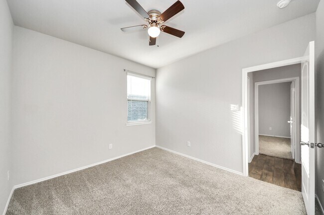Building Photo - 21234 Bellaria Summit Trail