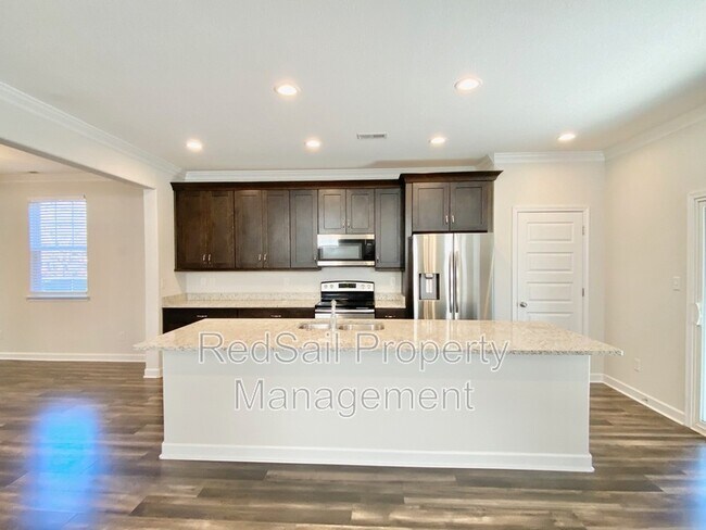 Building Photo - 2758 McKann Ave