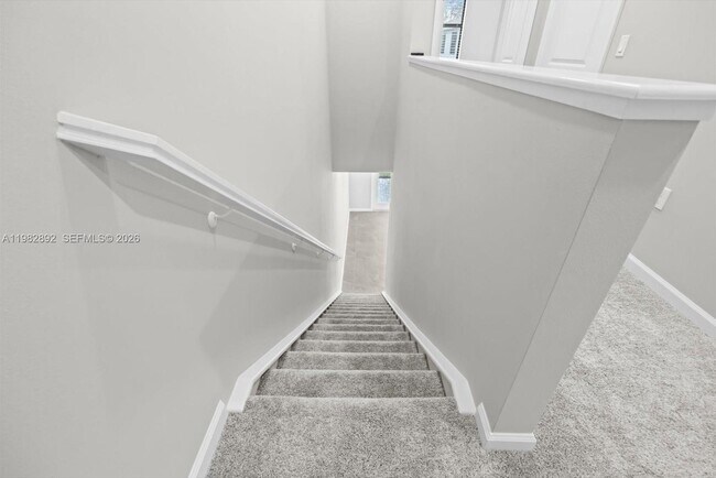 Building Photo - 2880 SE Federal Hwy