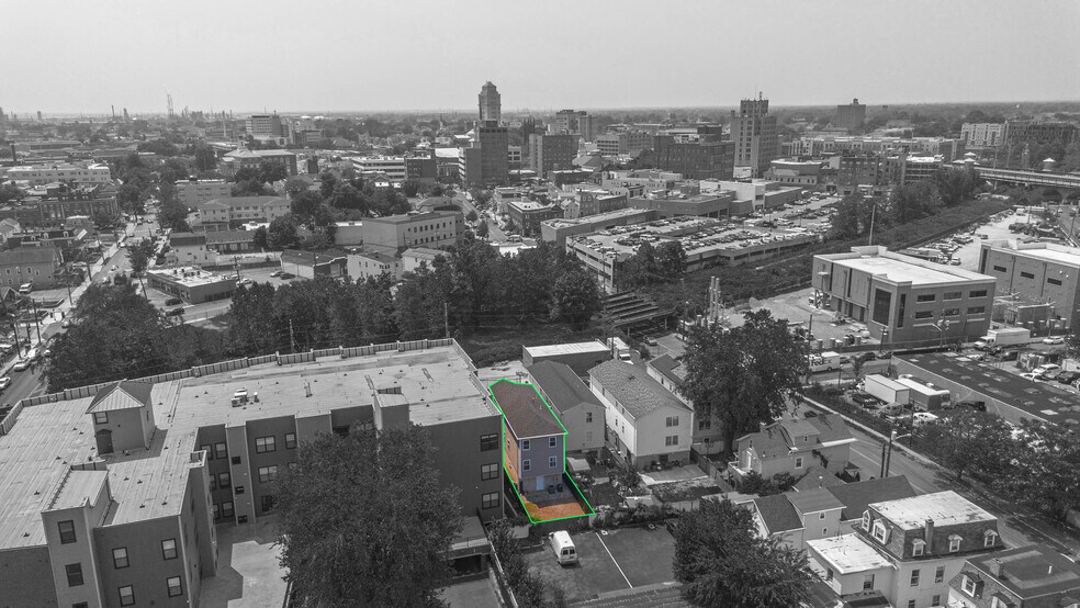 Location of home - 1117 Chestnut St