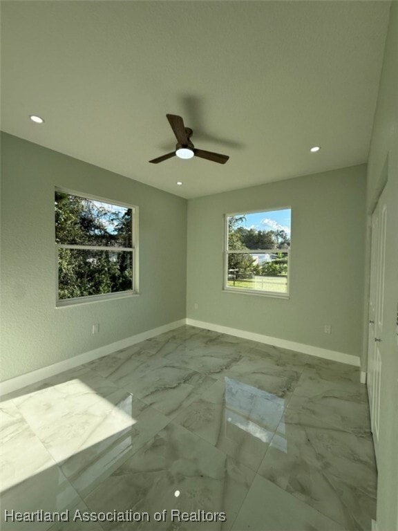 Building Photo - 2011 W Falcon Rd