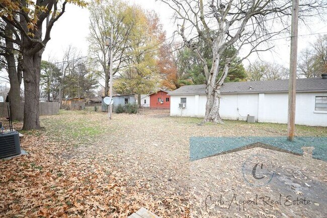 Building Photo - 2-bedroom, 2 bath apartment recently built apartment in Trumann includes washer/dryer!!