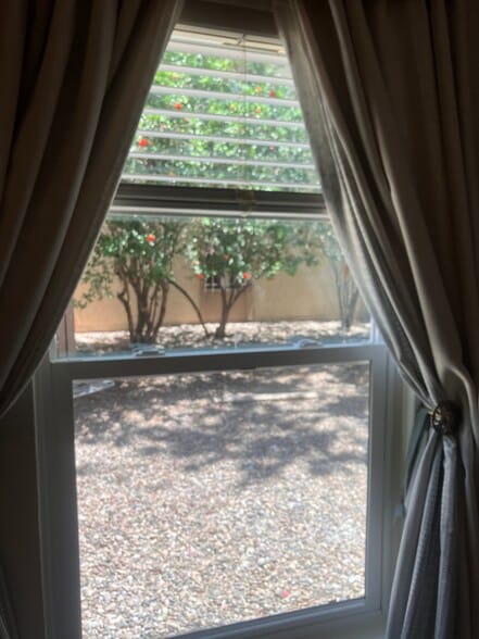 Master Bed Window - 3855 Montgomery Blvd NE