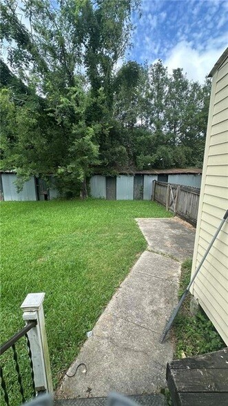 Building Photo - 4233 Iberville St