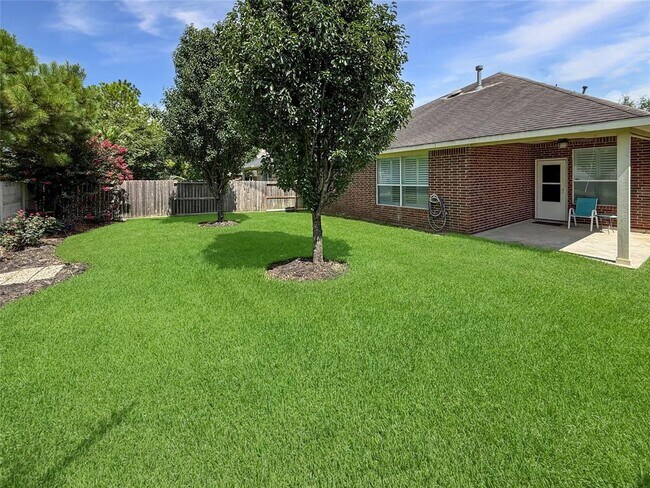Building Photo - 21910 Whispering Daisy Ct