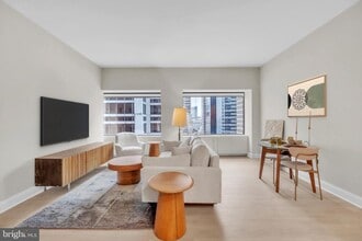 Building Photo - 1801 Market St