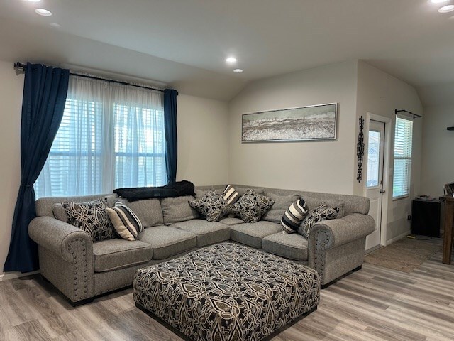 Building Photo - 6212 Oracle Dr