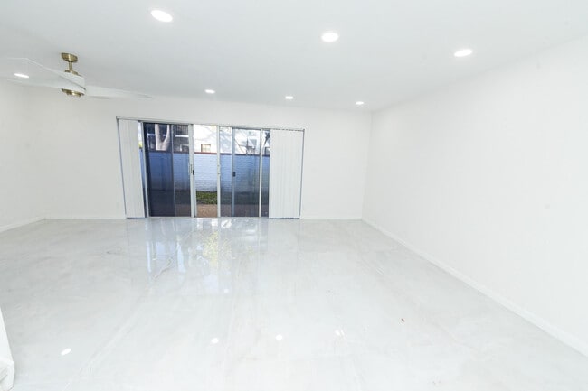 Building Photo - 8939 NW 23rd St