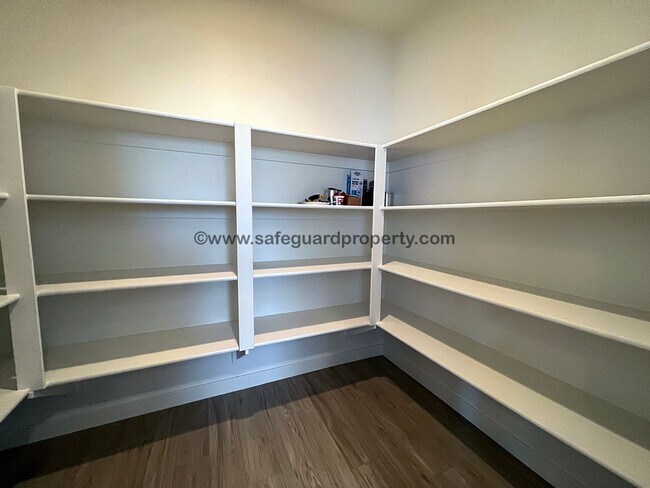 Building Photo - Fabulous Home in Eagle Mountain