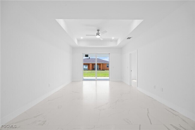 Building Photo - 1136 Ichabod Ave