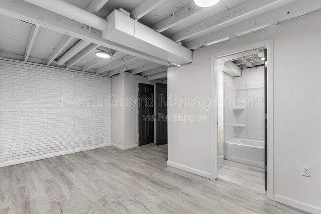 Building Photo - 1810 S Cleveland Ave