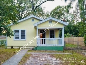 Building Photo - 10106 N Arden Ave