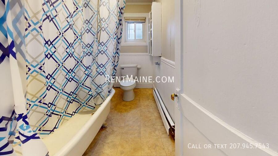 Building Photo - 124 York St