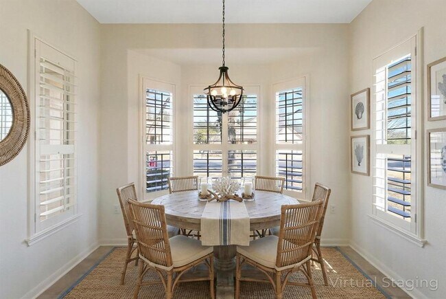 Building Photo - 109 Sunflower St