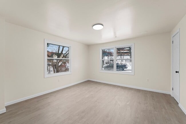 Building Photo - 2616 Shawhan Ave