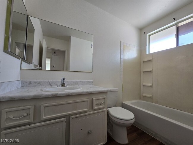 Building Photo - 5340 Retablo Ave