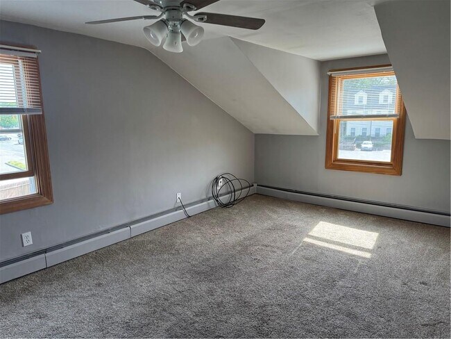 Building Photo - 1296 Stafford Rd