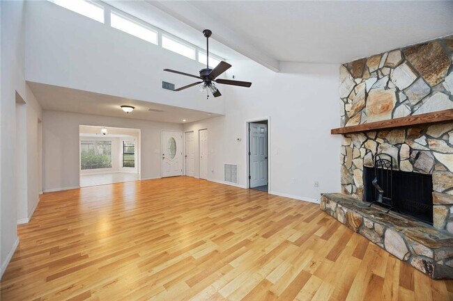 Building Photo - 4148 Lancaster Dr