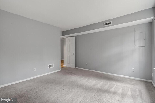 Building Photo - 4194 Pleasant Meadow Ct