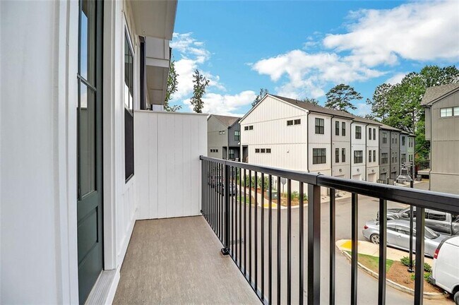 Building Photo - 4443 Buckley Way #65