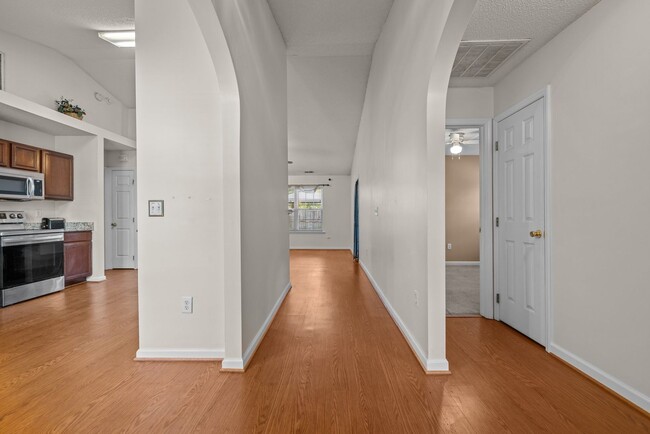 Building Photo - Charming 3-Bedroom Brick Ranch in Raleigh ...