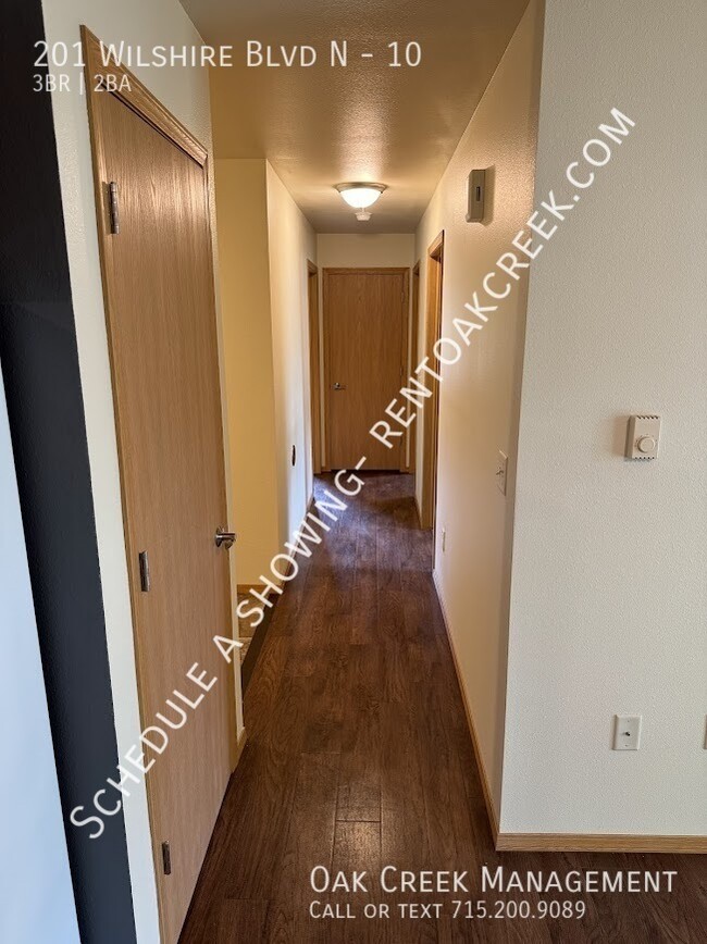 Building Photo - 201 Wilshire Boulevard N