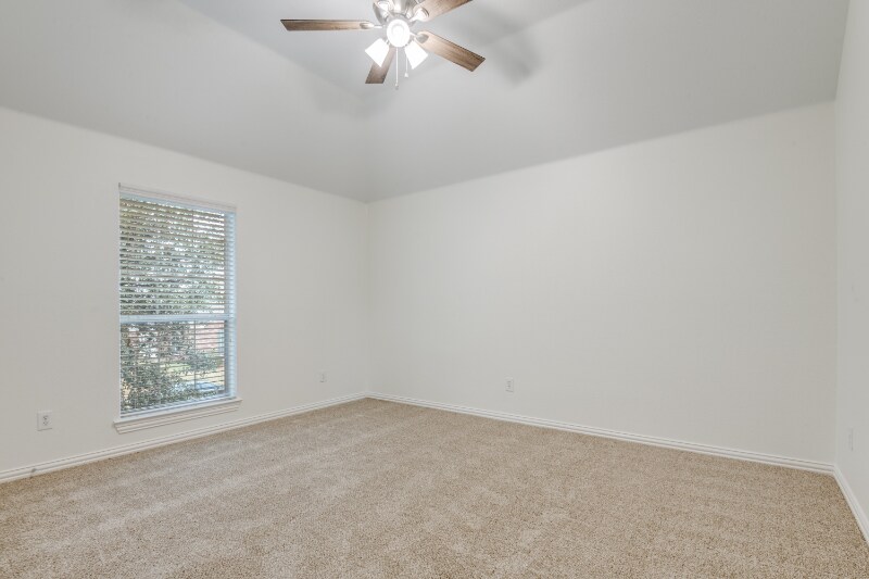 Building Photo - 7814 Wilmington Dr