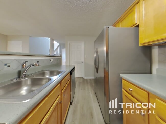 Building Photo - 3445 Terrier Tr