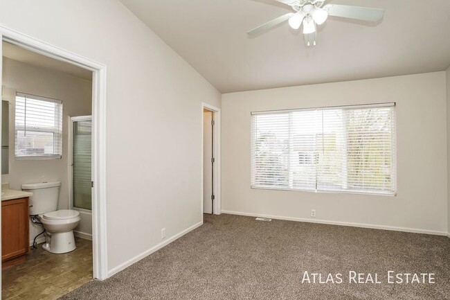 Building Photo - 6472 Sonny Blue Dr