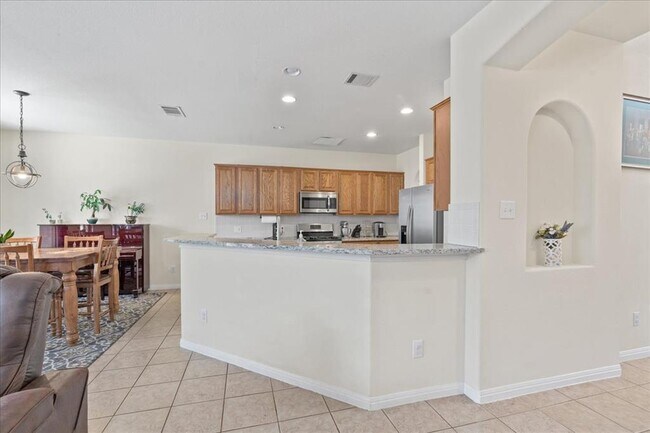 Building Photo - 2302 Wheaton Trail