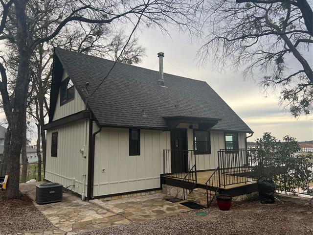 Primary Photo - 2331 Live Oak Cir