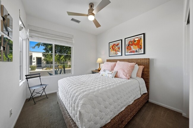 Building Photo - 51811 Golden Eagle Dr