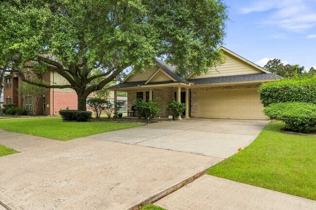 Building Photo - 3710 S Barnett Way
