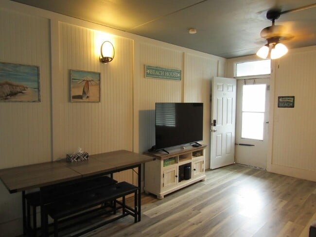 Building Photo - 1524 S Ocean Blvd