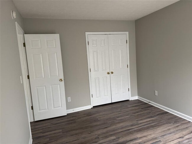 Building Photo - 119 Grasmere Ct