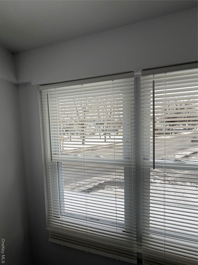 Building Photo - 32 Fountain Pl