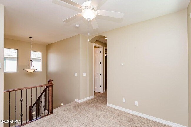 Building Photo - 888 S Annie Ln