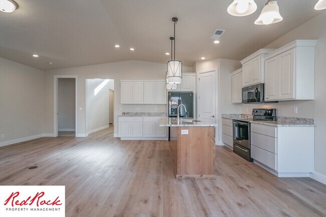 Building Photo - 3 Bedroom Home In Brio Community – Washington City