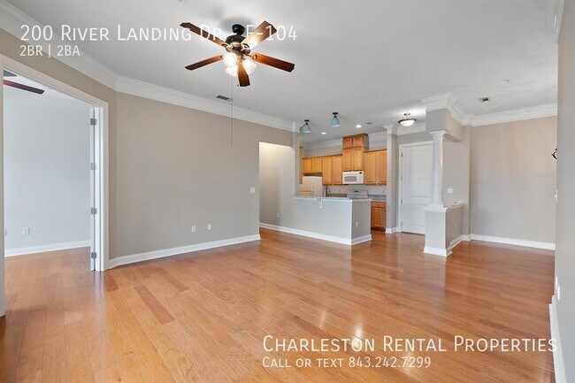 Building Photo - 200 River Landing Dr