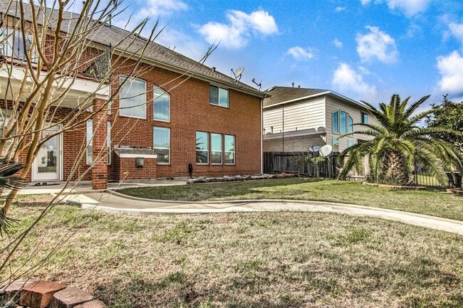 Building Photo - 11215 Burmese Ln