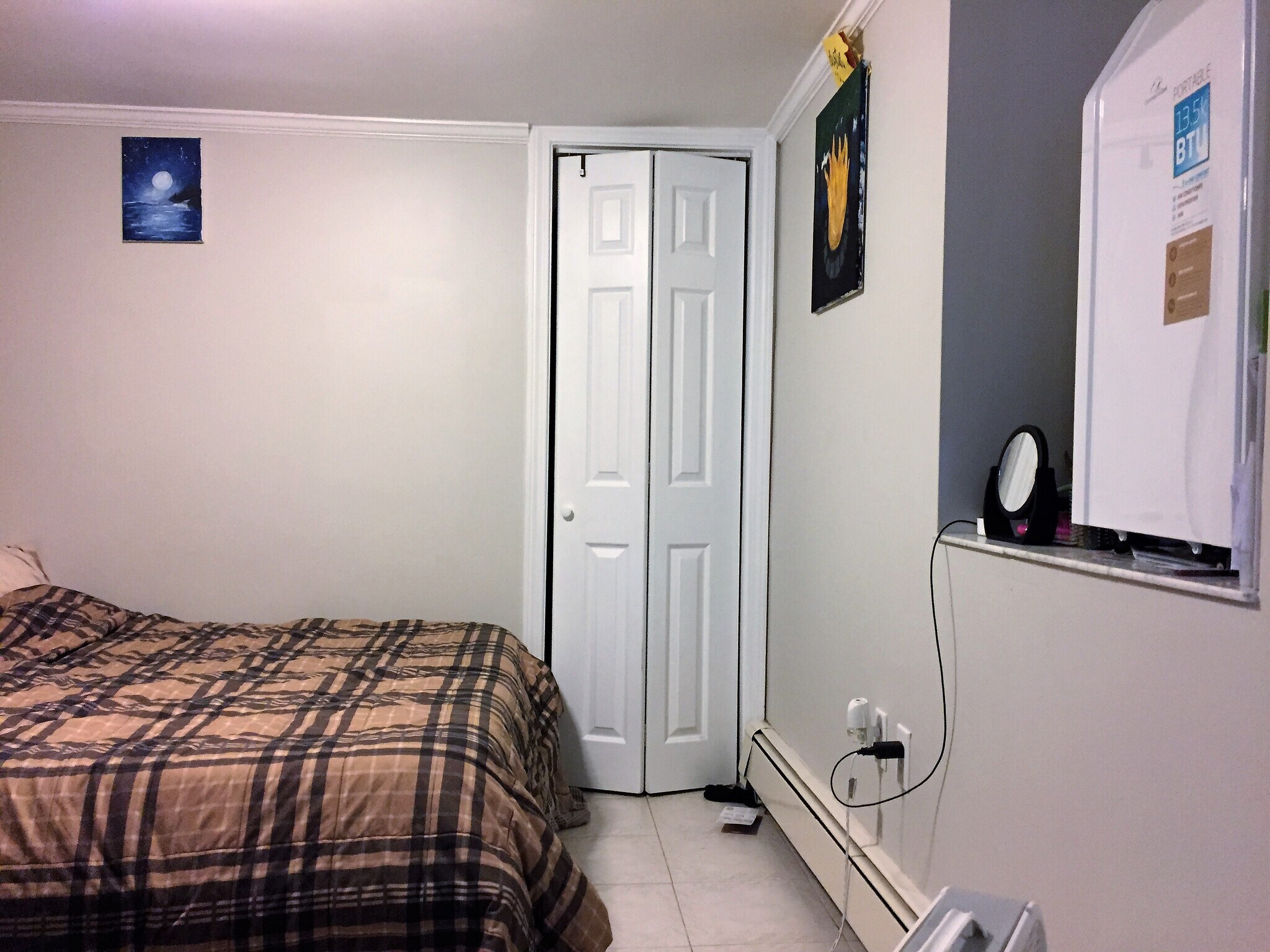 Building Photo - 519 Main St