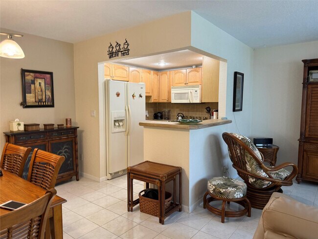 Building Photo - 42 Tilford C