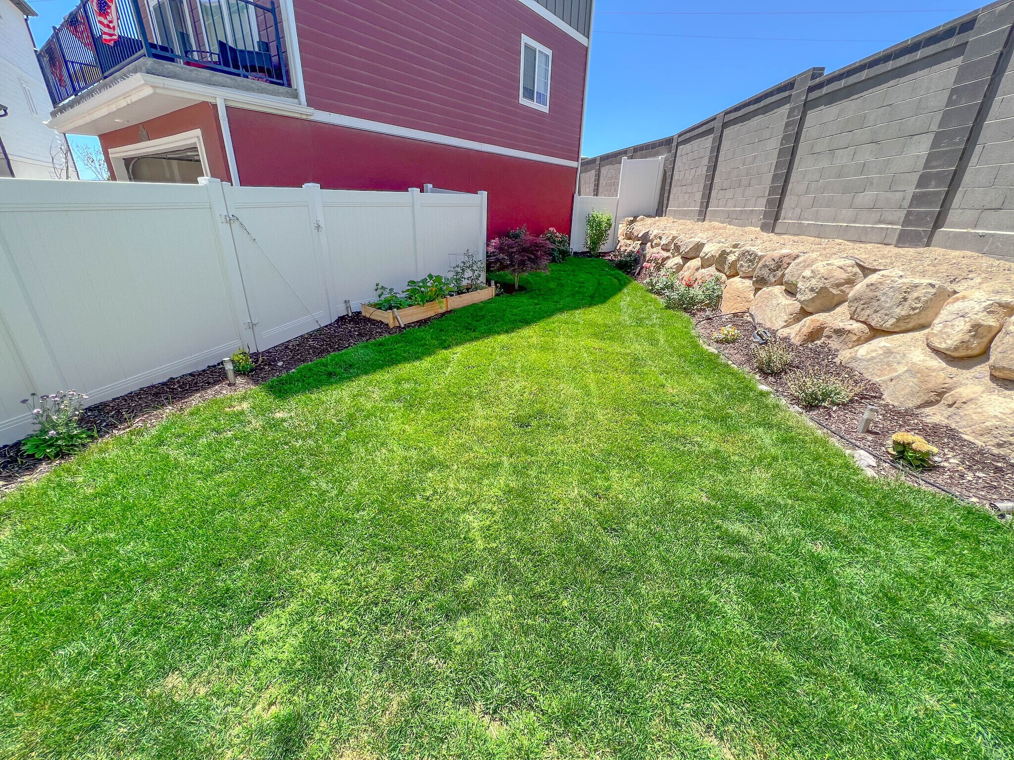 Building Photo - 4279 W Bromwell Ct