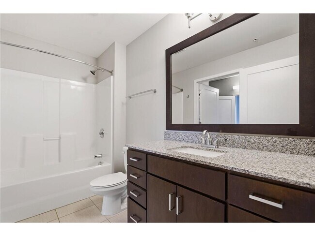 Building Photo - 497 S Marquette Ave