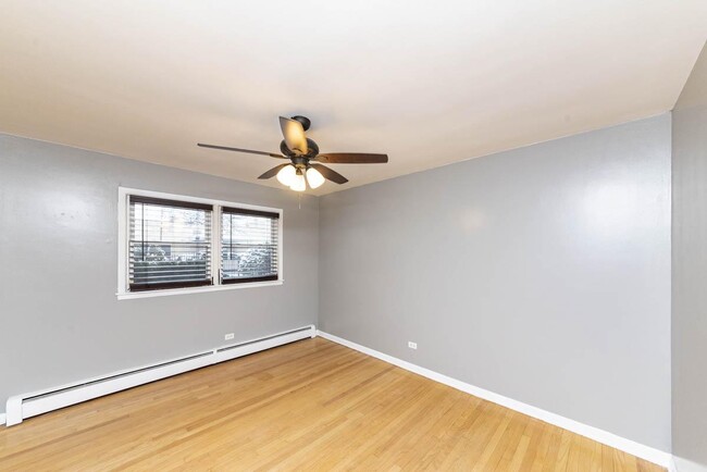 Primary Photo - 2 bedroom in Chicago IL 60634