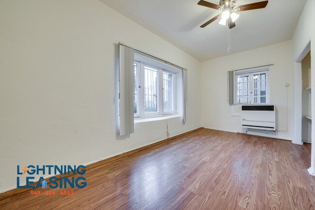 Building Photo - 1521 S Wilton Pl