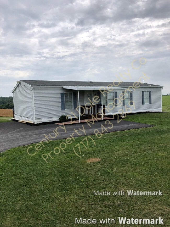 Primary Photo - 3 BR 2 Bath home in Red Lion School District