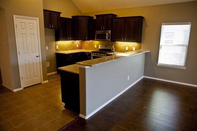 Building Photo - 1416 Villa Paloma Blvd