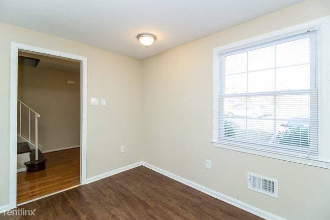 Building Photo - 1488 Potomac Heights Dr
